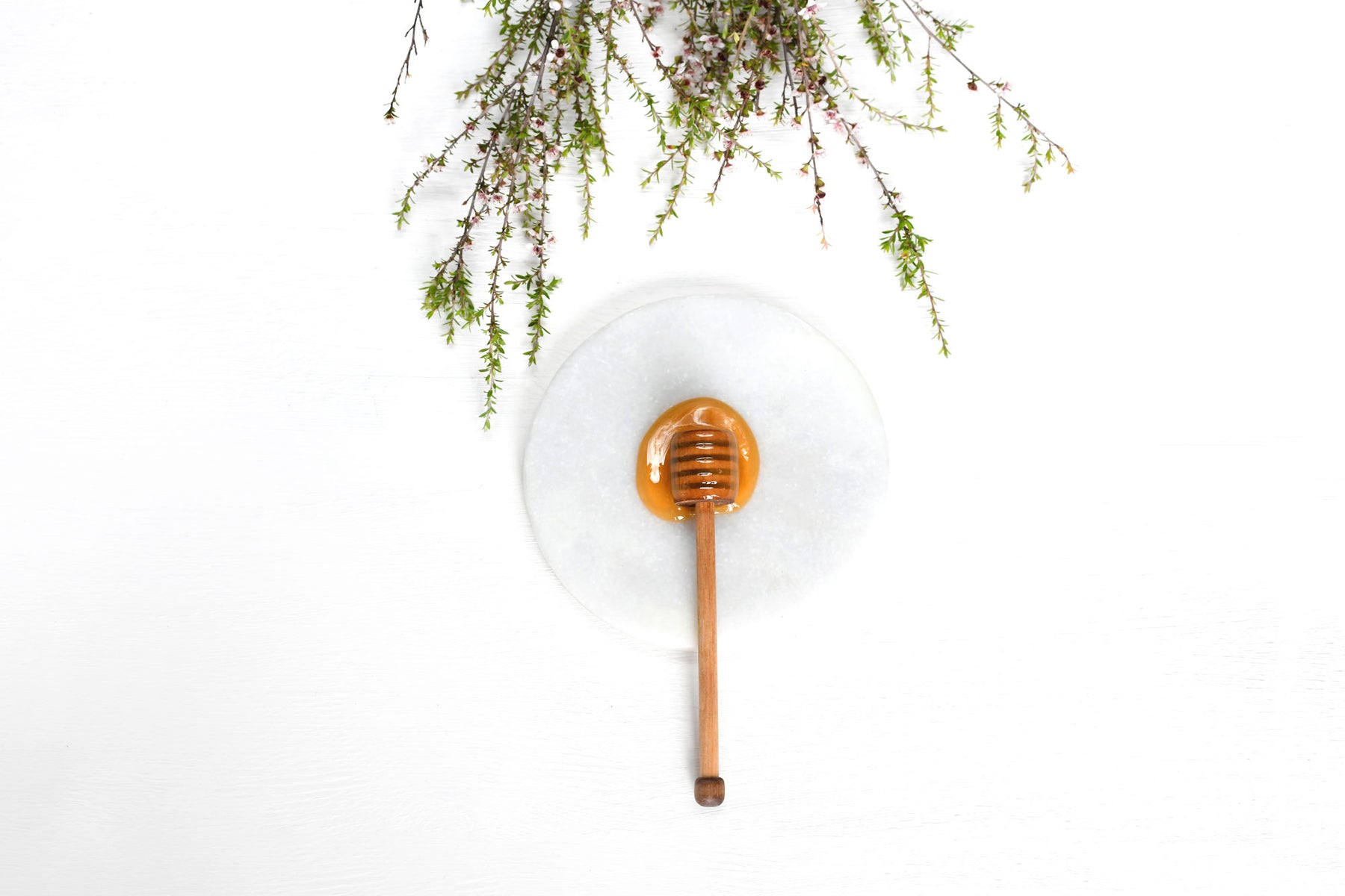 Manuka Honey - An Alternative to Antibiotics for Coughs and Colds